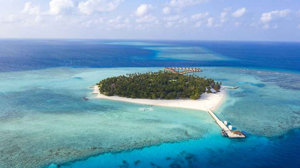 Maldív-szigetek / Alimathà Island Resort & Spa****